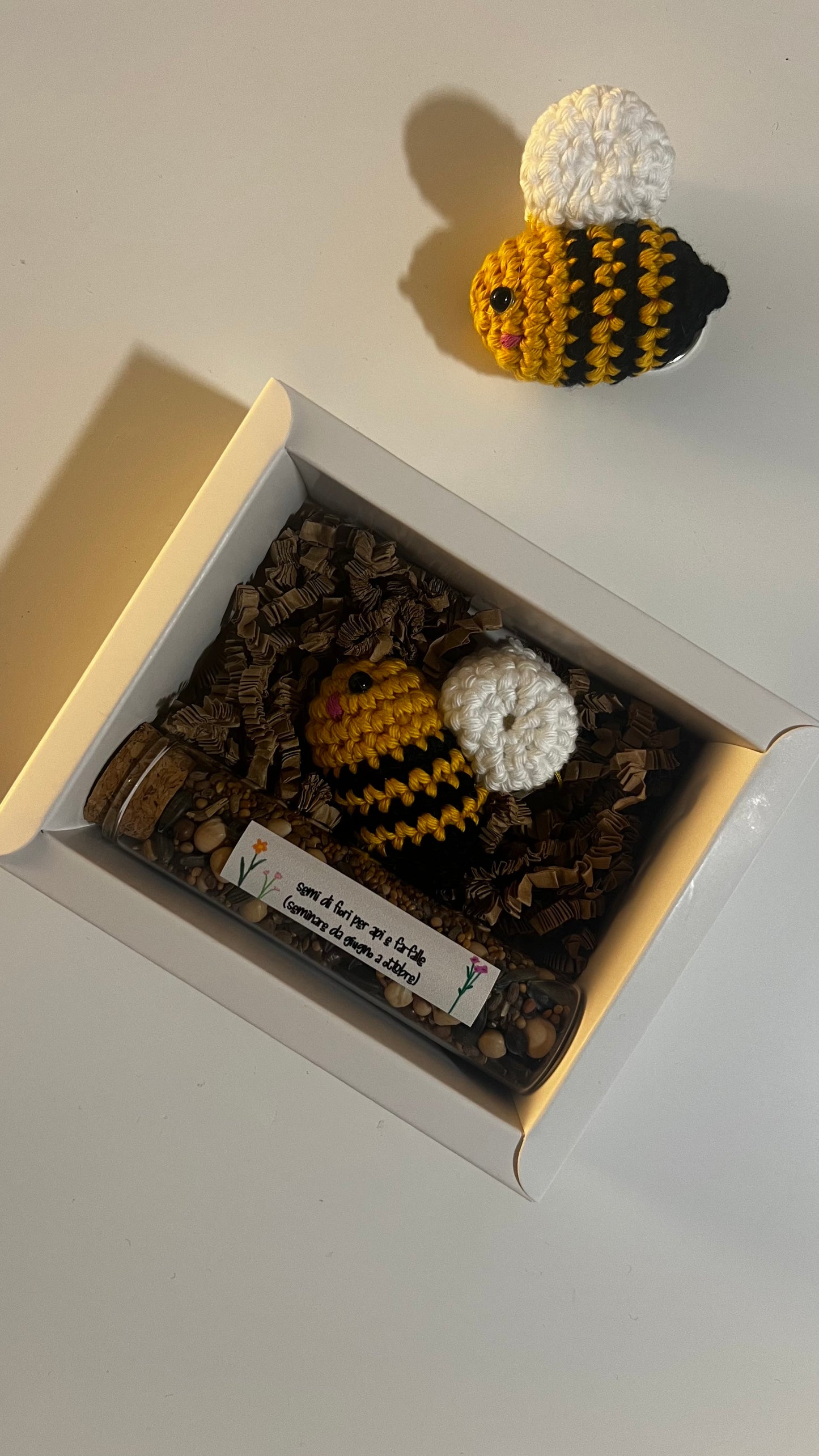 Bee box