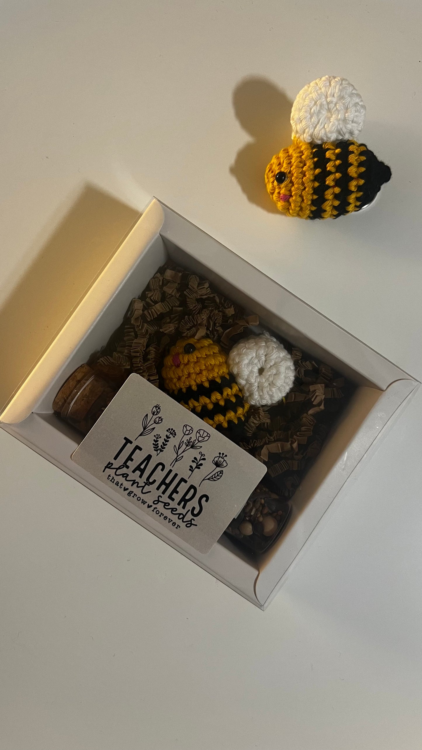 Bee box